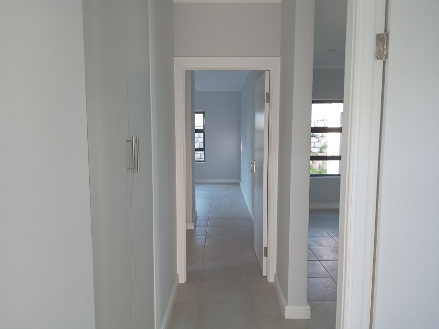 2 Bedroom Property for Sale in Meedingsride Western Cape